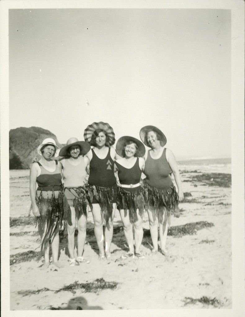 Some bathing beauties, New Brighton Beach, Santa Cruz, 1931 — Calisphere